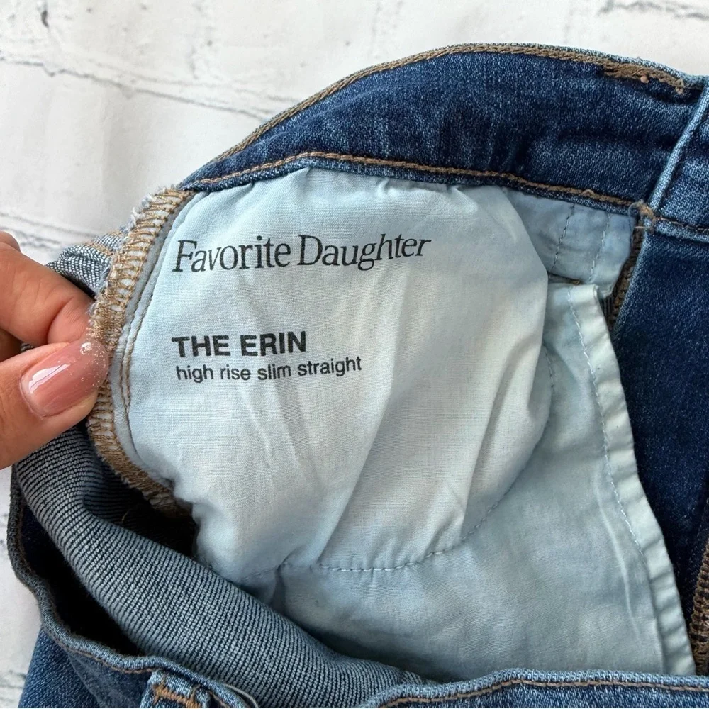 ✅ Favorite Daughter The Erin High Rise slim straight jeans Blue distressed  27